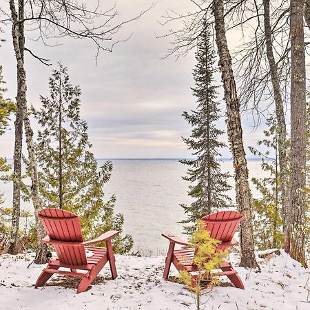 Cabin On Lake Superior About 11 Mi To Bayfield! Washburn Exterior photo