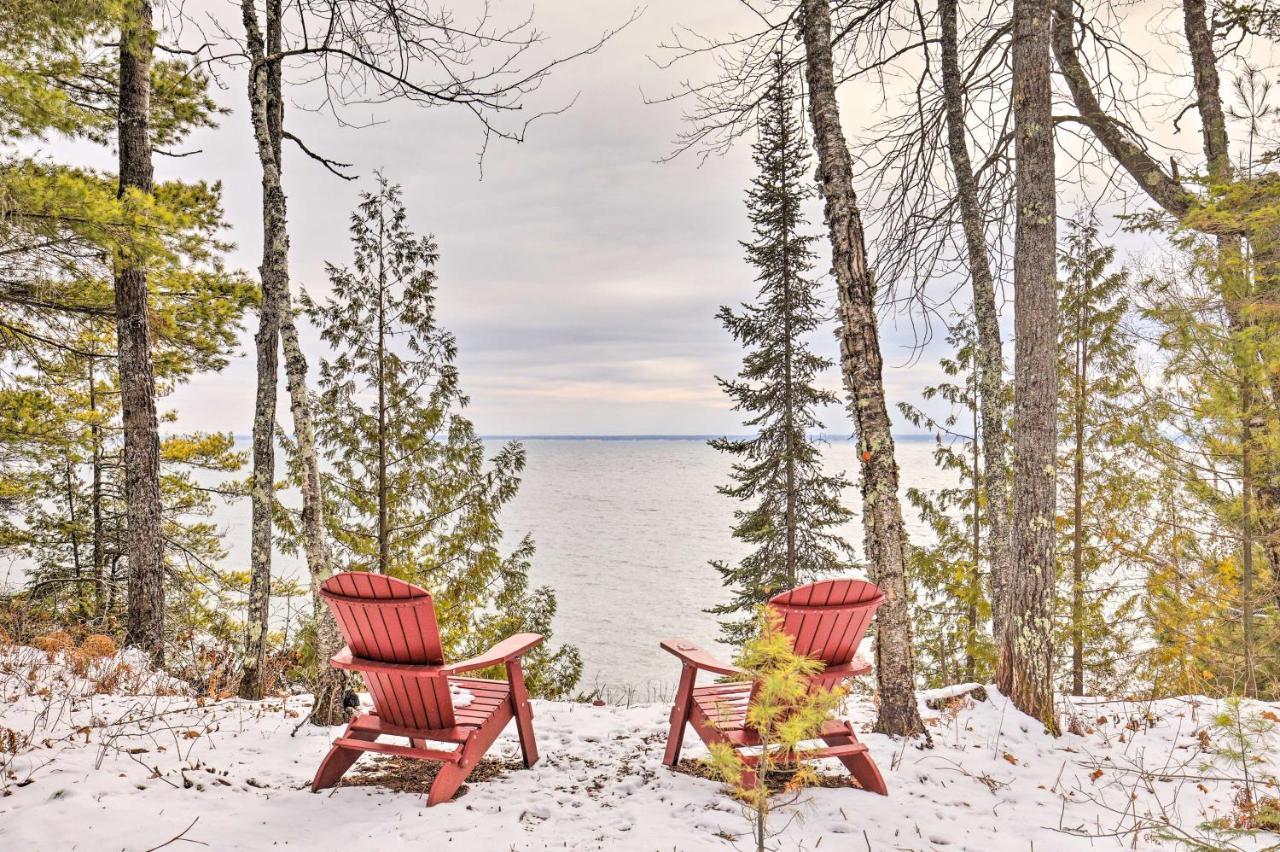 Cabin On Lake Superior About 11 Mi To Bayfield! Washburn Exterior photo